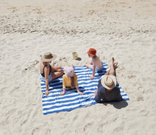 Load image into Gallery viewer, Quick Dry Towel for Two