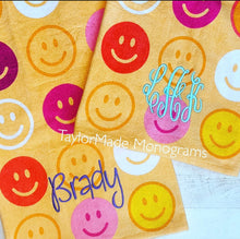 Load image into Gallery viewer, Smiley Beach Towel