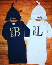 Load image into Gallery viewer, Baby Gown & Hat Set