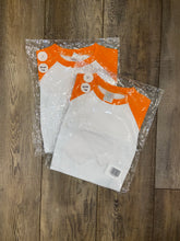 Load image into Gallery viewer, SALE Raglan Long Sleeve Ts 3T