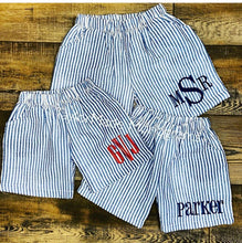 Load image into Gallery viewer, Boys Seersucker/Gingham Shorts w/ MONOGRAM
